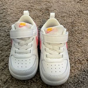 Toddler Nike court Borough shoes